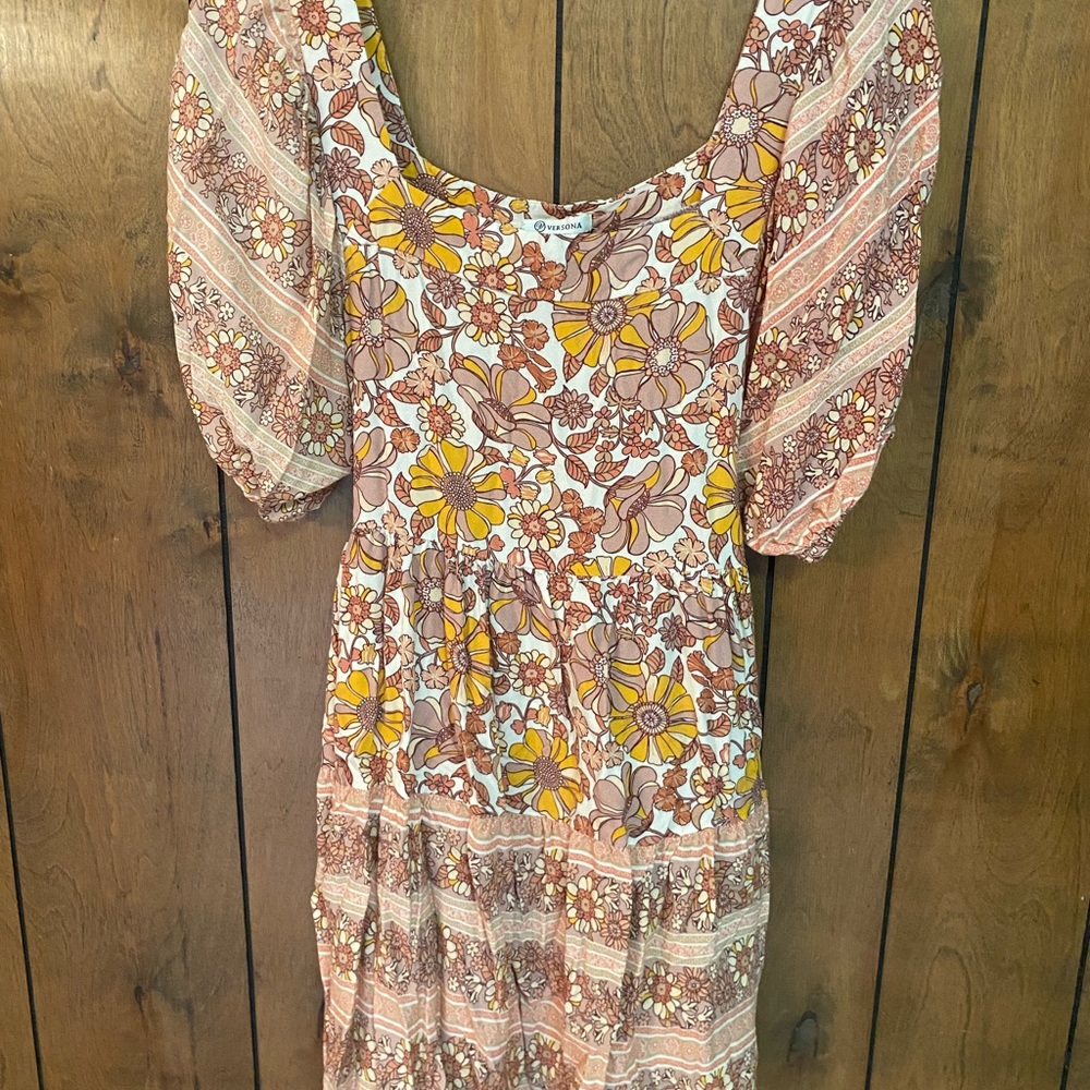 Versona Multicolor Floral Long Sleeve Dress